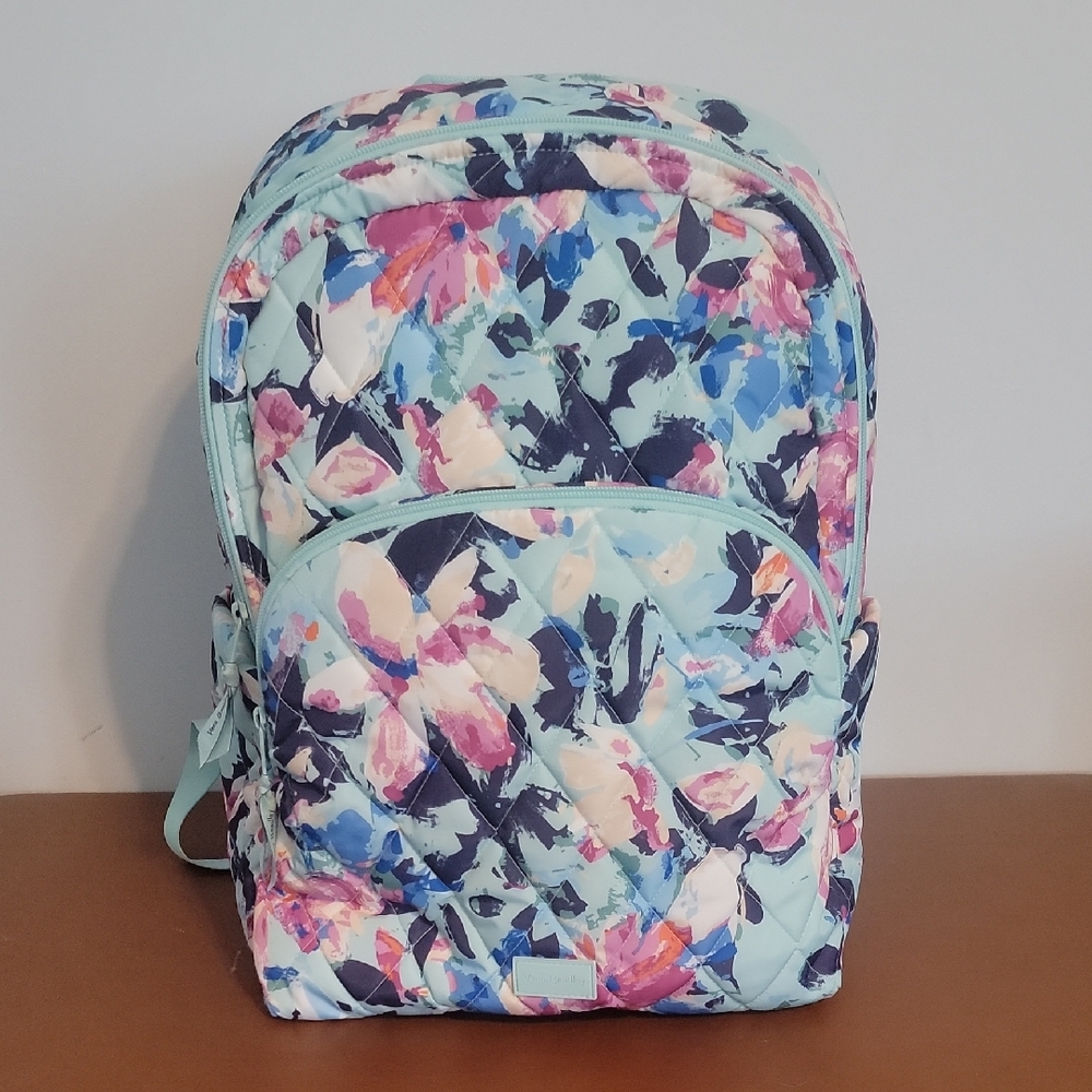 Vera Bradley Women's Outlet Ultralight Essential Large Backpack Floating Blossom
